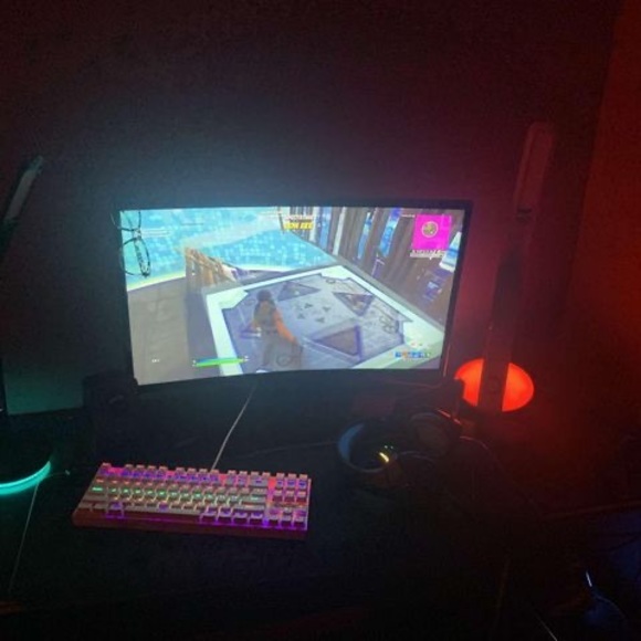 Meet your Posher, Brayden - Picture 1 of 1